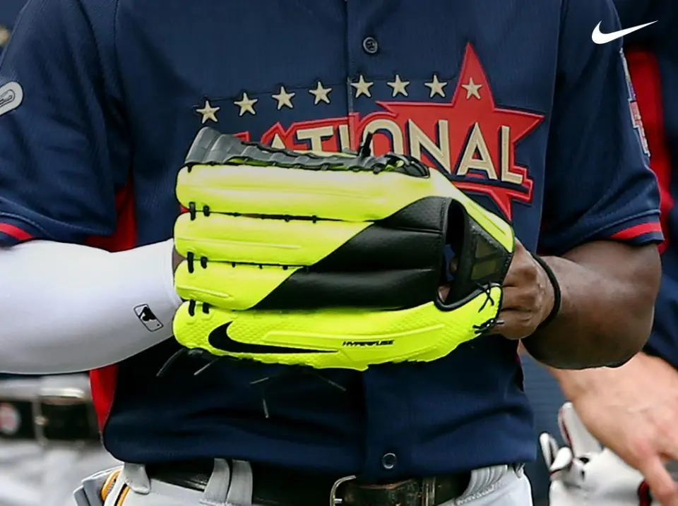 lightweight baseball gear