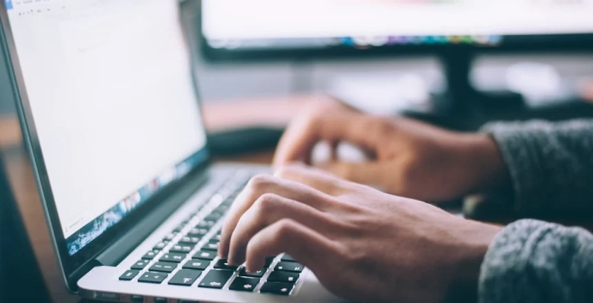 How AI Content Marketing Can Save Time and Improve Results for Your Business